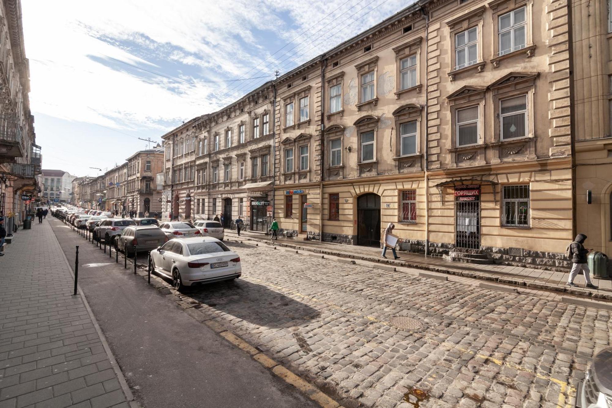Avangard Kulisha 29 Apart Lviv Exterior photo